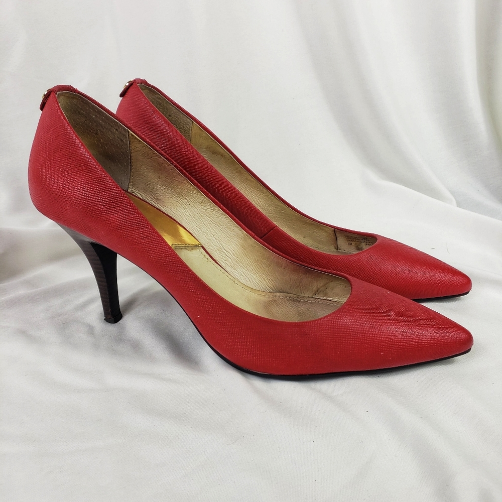 Michael Kors Saffiano Leather Stacked Heel - Picture 9 of 9